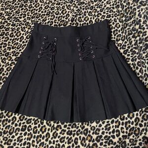 Black Lace-Up Pleated Skirt